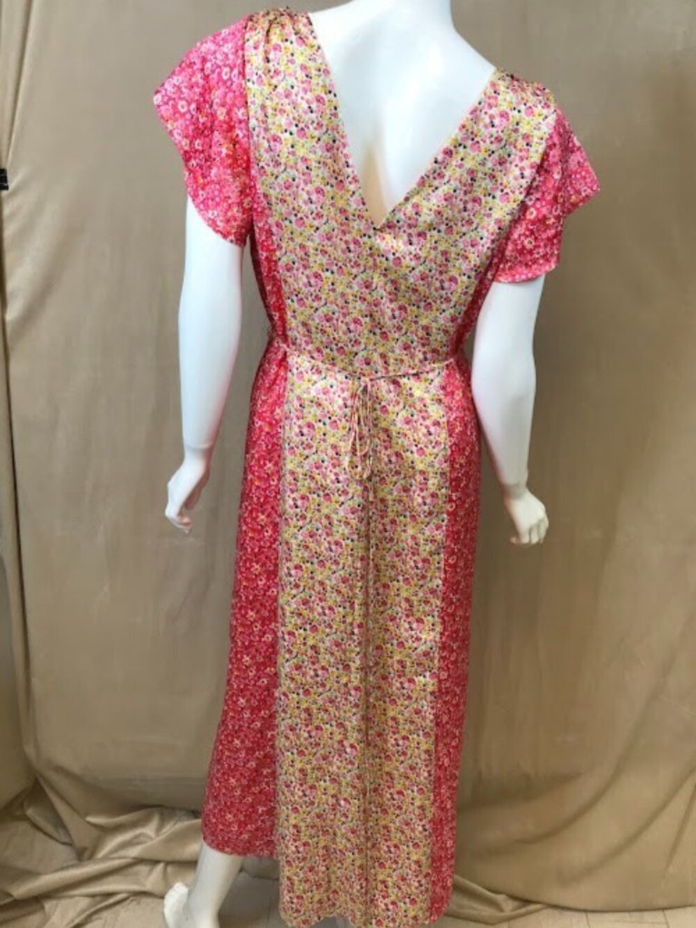 NWT Cinq A Sept Jessica Dress Ditzy Floral Pink Size 10 - Picture 2 of 13
